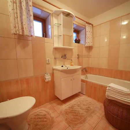 Jaktstuga U Potoka